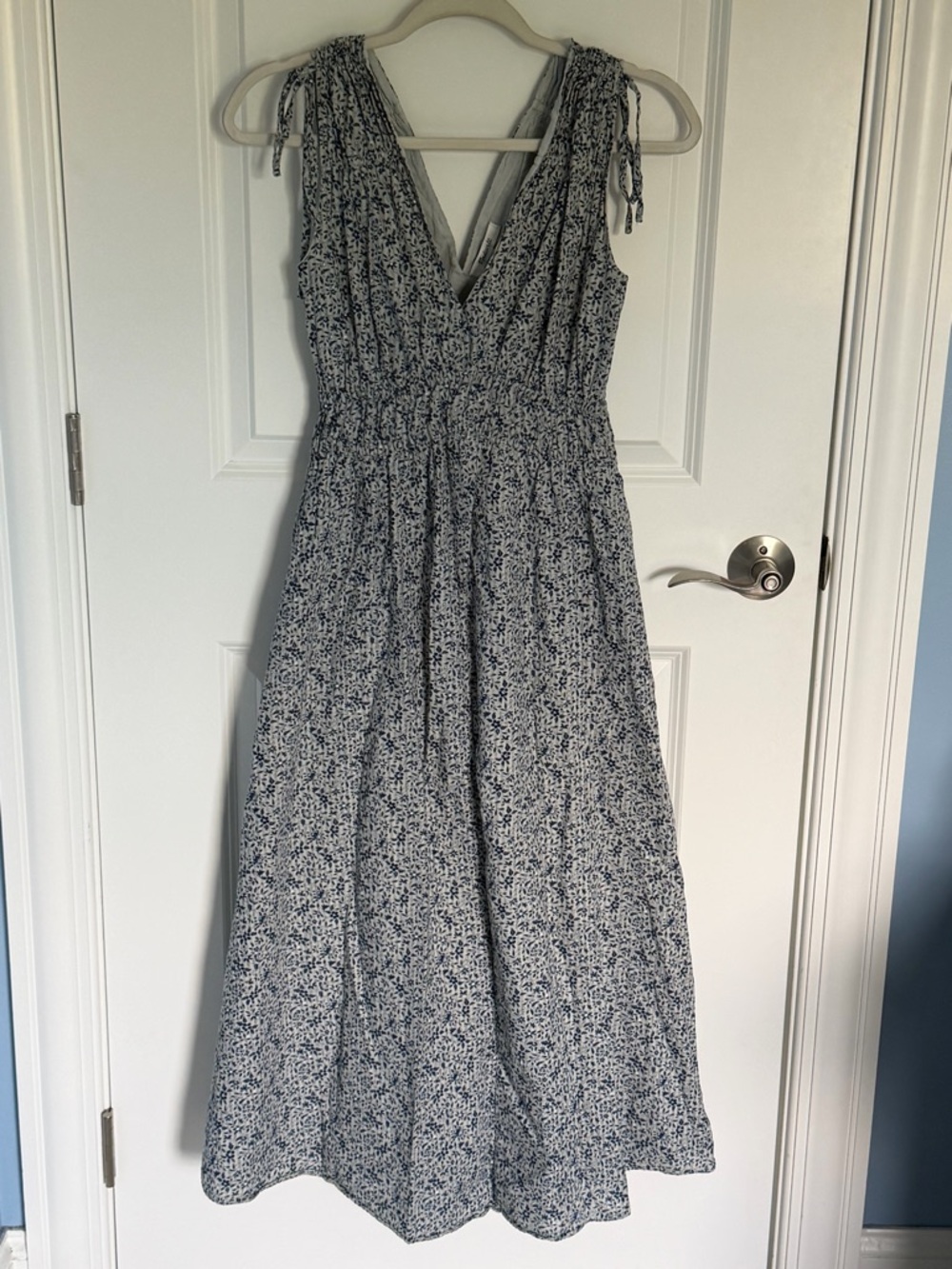 Madewell Blue Florentine Floral Sophia Smocked Midi Dress Size XS 54747 - Picture 5 of 14